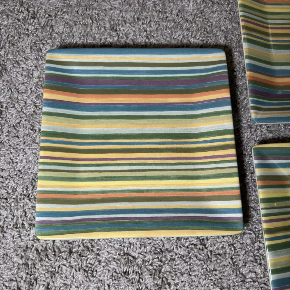 Tabletops Gallery Aurora Square Salad Plates 8.25